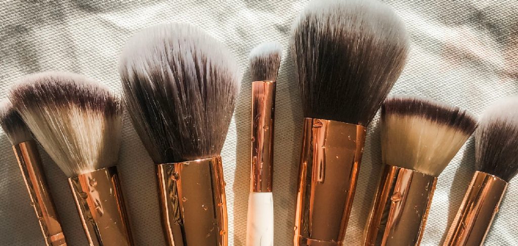 How to Clean Makeup Brushes Diy