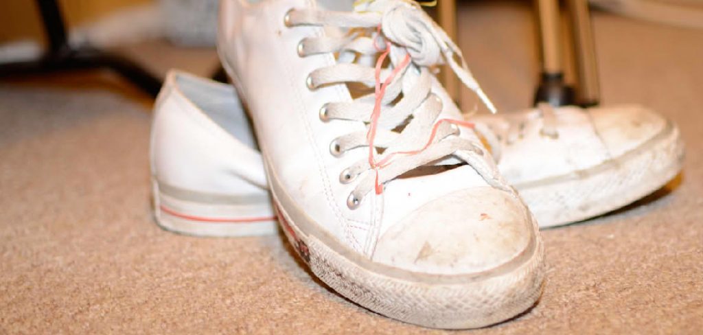 How to Get Salt Stains Out of Shoes